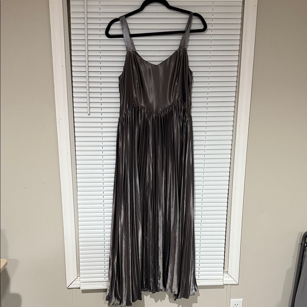 Storia Metallic Gray Maxi Dress
